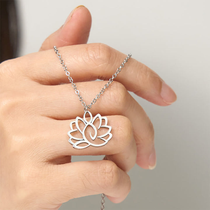 Silberne Edelstahl Kette Lotus Anhänger Hohlraum Erleuchtung Symbol