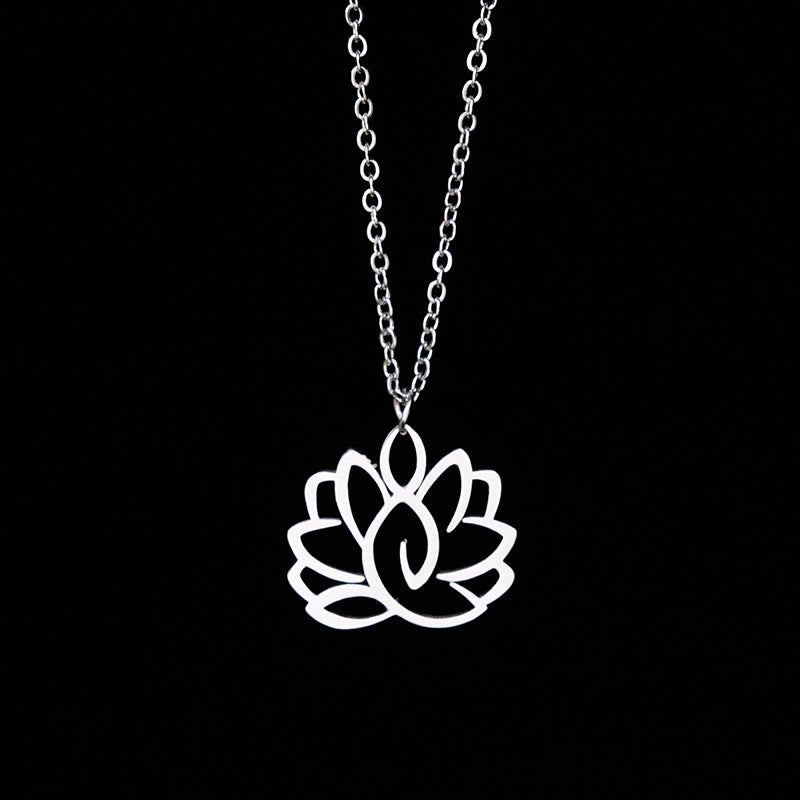 Silberne Edelstahl Kette mit Lotus Anhänger Hohlraum Erleuchtung Symbol