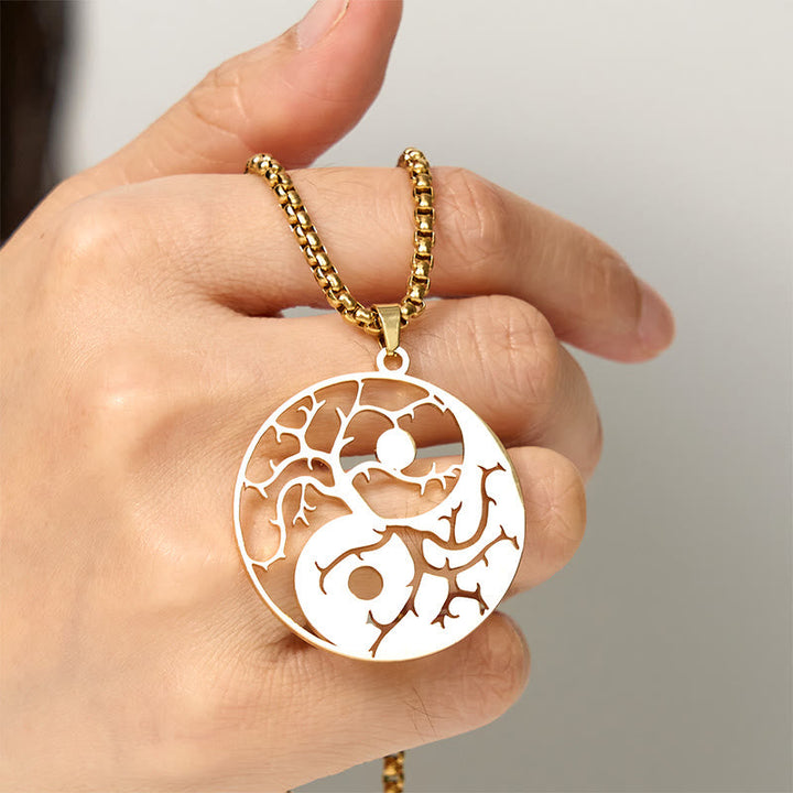 Silberne Edelstahl Kette mit Yin Yang Hohlraum Balance Anhänger