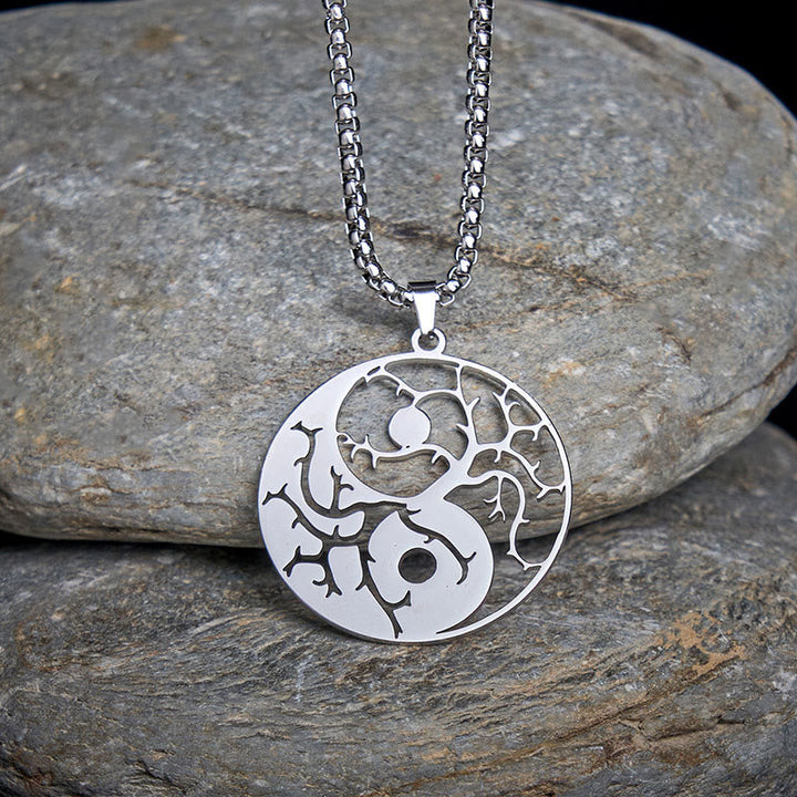 Silberne Edelstahl Kette Yin Yang Hohlraum Anhänger Balance