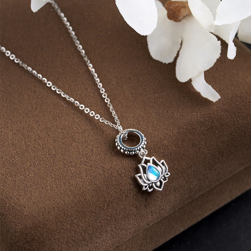 Mondstein Kette Lotus 925er Silber Anhänger glänzend Naturstein