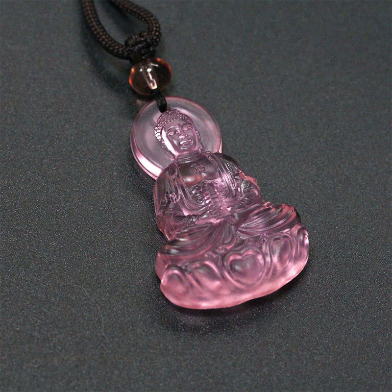 Rosa Liuli-Kristall Medizin-Buddha Anhänger an schwarzer Kette getragen