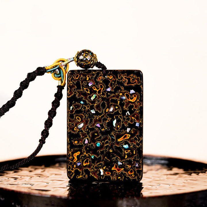 Schwarze Anhänger Kette Buddha Schutz Sandelholz Goldmuster elegante Halskette