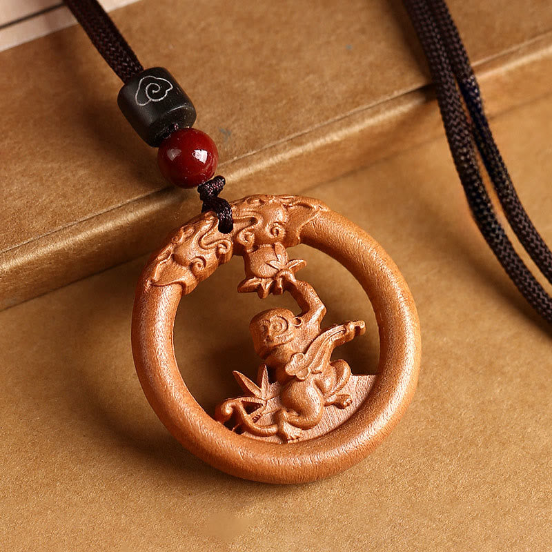 Kette Pfirsichholz Hahn Zodiaktier Holz