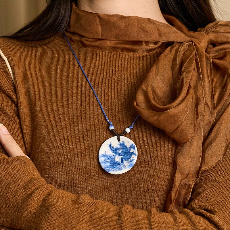 Blaue Keramik Kette Lotusbluete Anhänger Symbol Weisheit Erleuchtung