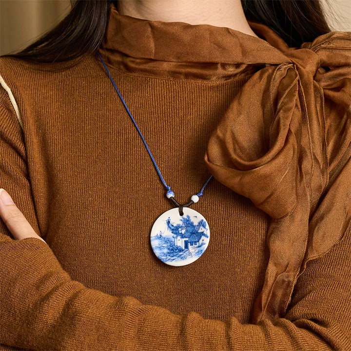 Blaue Keramik Kette Lotusbluete Anhänger Symbol Weisheit Erleuchtung