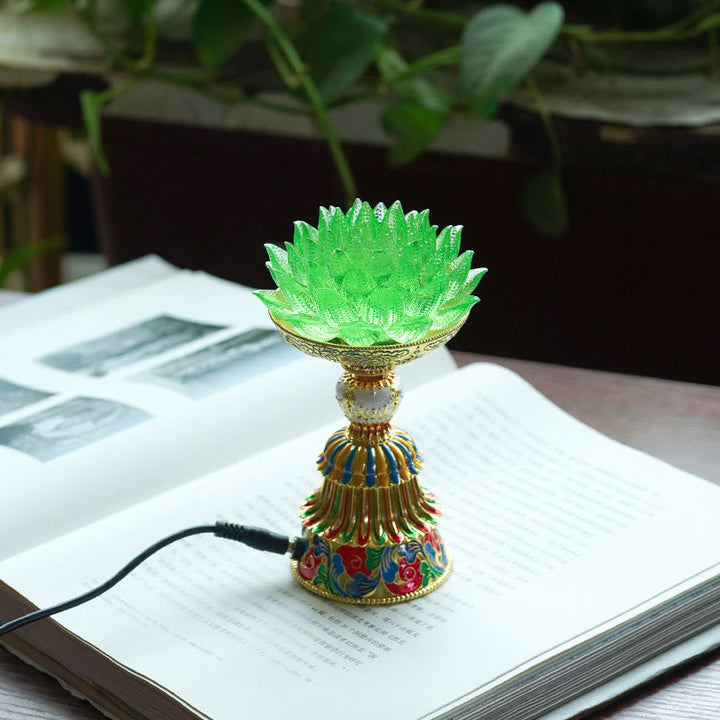 Figur Lotus Liuli Acht Glückssymbole Erleuchtung Grüner Lotus / Netzstecker