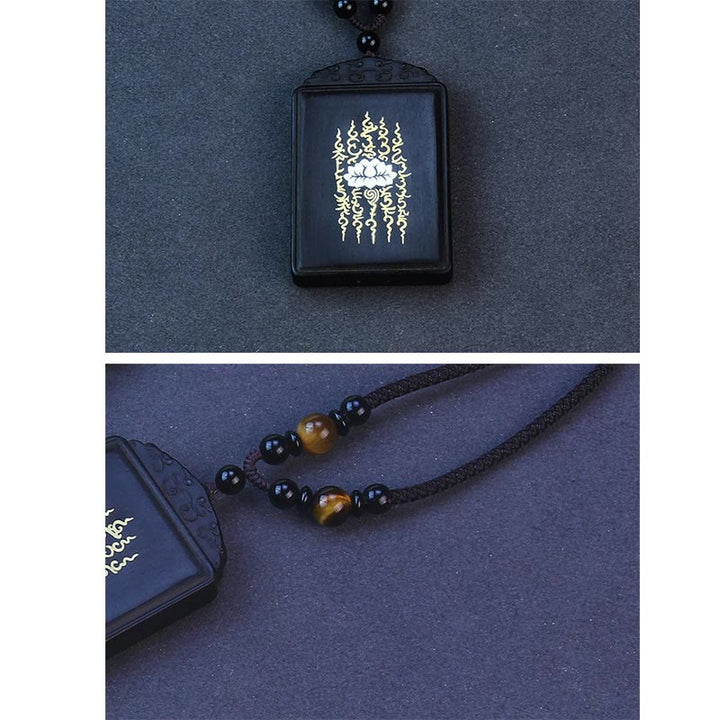 Lotus Anhänger, Ebenholz Kette, Holzperlen, Schmuck