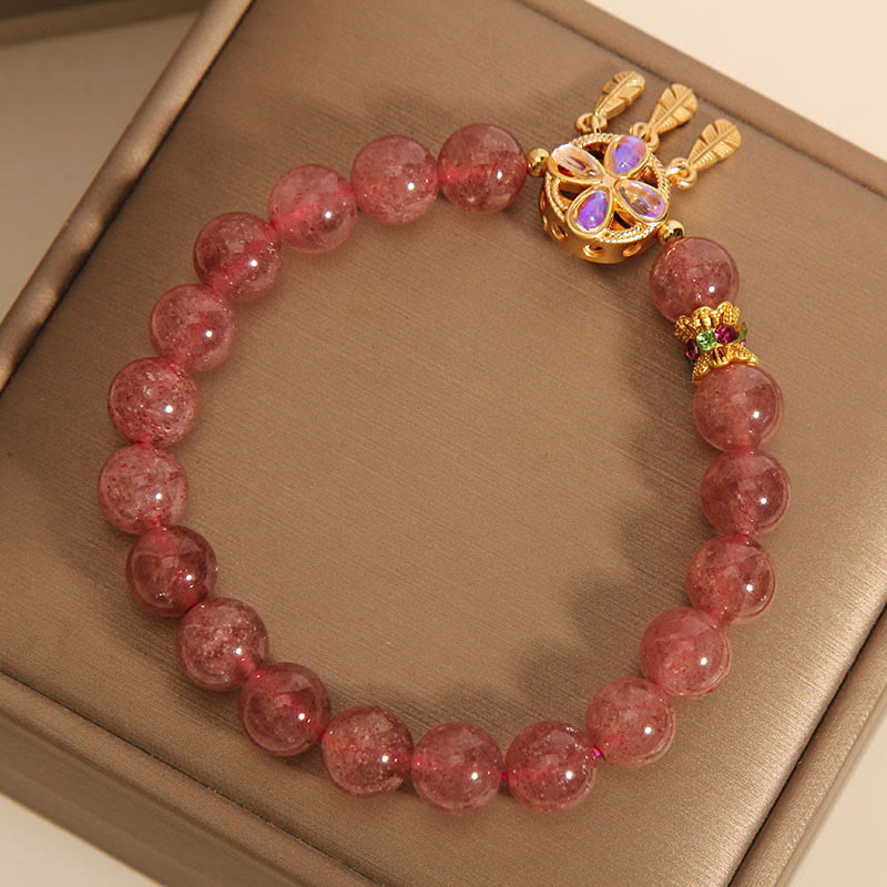 Armband Erdbeerquarz Kleeblatt – Liebe rosa Perlen goldener Verschluss