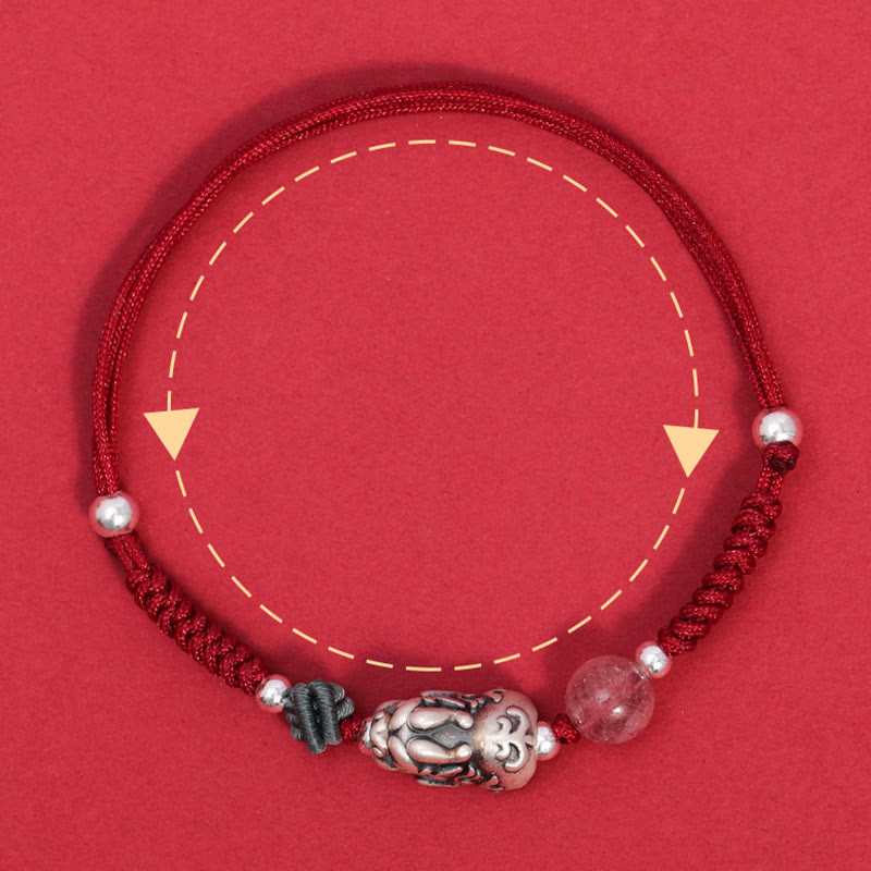 Rotes Armband Erdbeerquarz 925 Silber Pixiu elastisch getragen