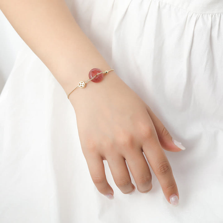 Armband Erdbeerquarz – Liebe & Frieden elegantes Rosenquarz Schmuckstück Handgelenk