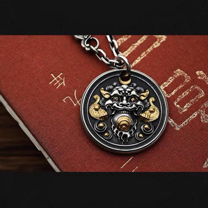 Obsidian Anhänger Kette Kirtimukha Schutz schwarz gold