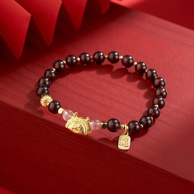 Armband Roter Achat Granat Fu-Zeichen Glück Erfolg elegantes Design