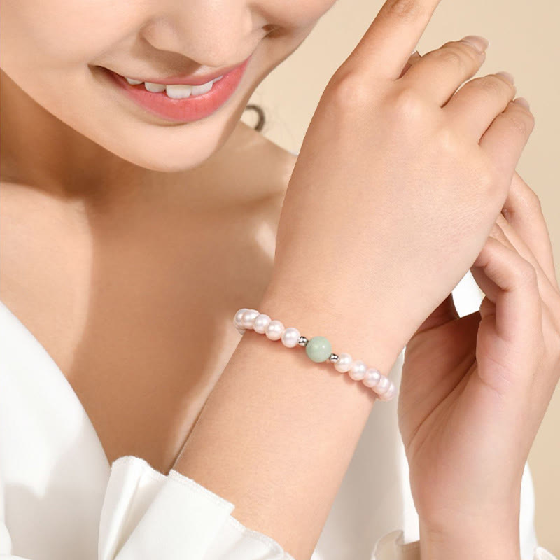 Weißes Perlen Armband 925 Silber mit grünem Jadeit Stein Handgelenk