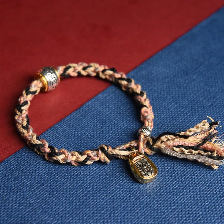 Geflochtenes Armband Om Mani Padme Hum mit goldenem Anhänger Wohlstand Frieden