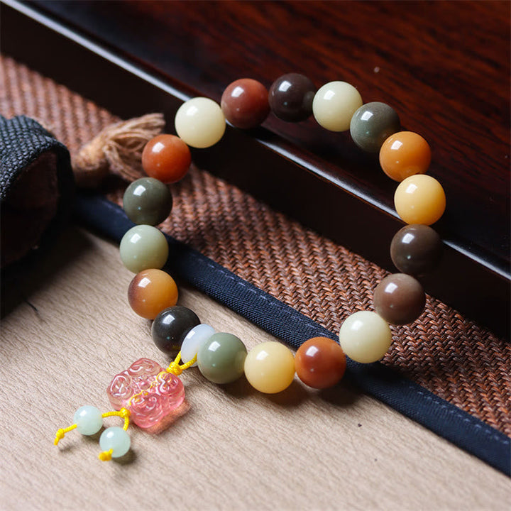 Armband Bodhi – Frieden & Balance mit natürlichen Steinperlen elegant präsentiert