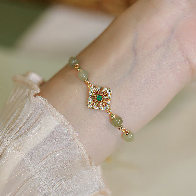 Armband Jade Hetian Jade – Glück grüne Perlen goldene Blüte elegant