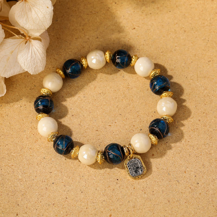 Armband – Schutz & Wohlstand & Balance weiße Perlen blaue Lapis Lazuli Natursteine