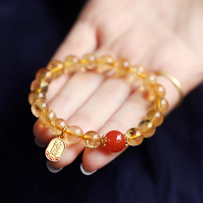 Armband Roter Achat Citrin – Glück am Handgelenk getragen elegant glänzend