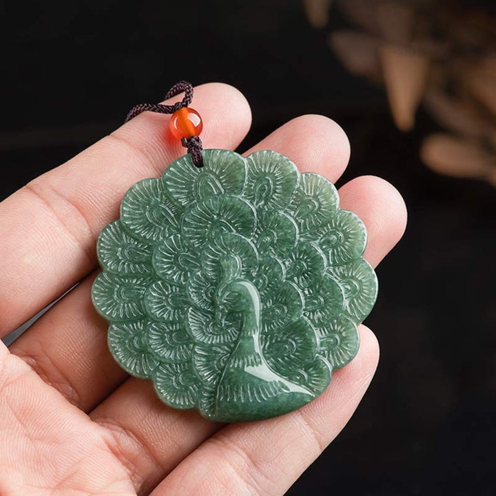 Anhänger Kette grüne Jade Pfau Natur Glück