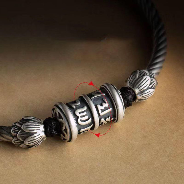 Silbernes Om Mani Padme Hum Armband mit schwarzen Perlen Naturstein