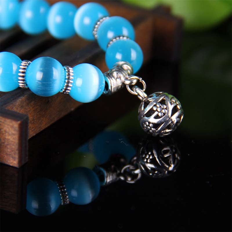 Blaues Armband Katze – Glück mit silbernem Anhänger elegant