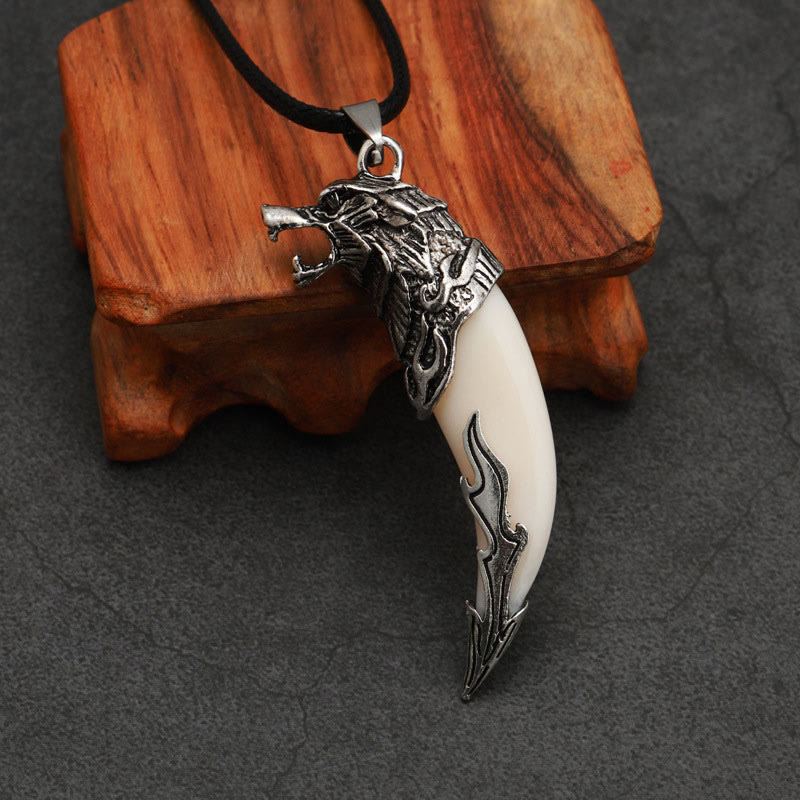 Anhänger Kette Titanium Wolfzahn Schutz silber