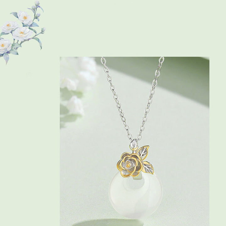 Kette Blüten Harmonie Anhänger Eleganz Schmuck
