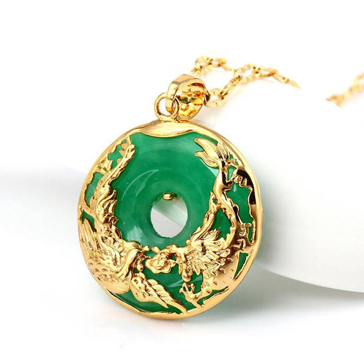 Kette Jade Drachen Anhänger grün gold Drachen Glück Stärke Naturstein