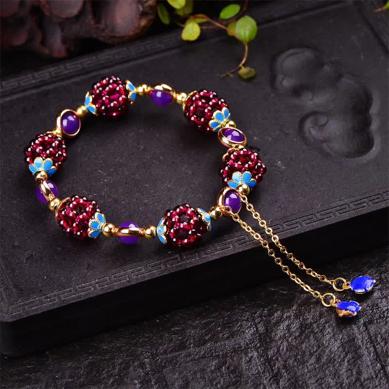 Armband Granat Garnet Ruhe rote Steine blaue Blüten Gold Schmuck
