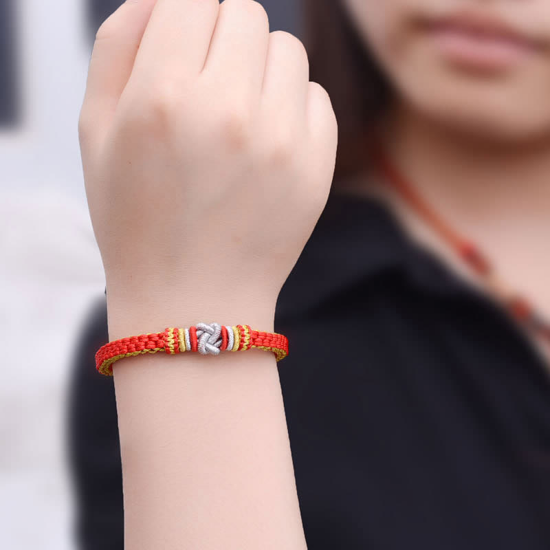 Rotes Armband – Glück & Liebe mit silbernem Verschluss elastisch