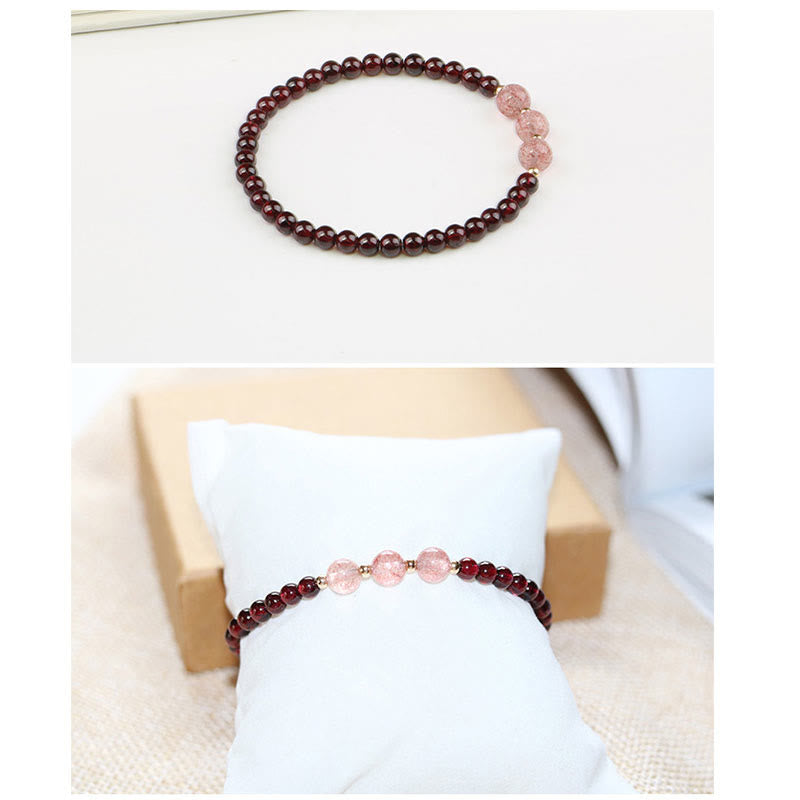 Armband Erdbeerquarz Granat – Ruhe elastisch Naturstein elegant getragen