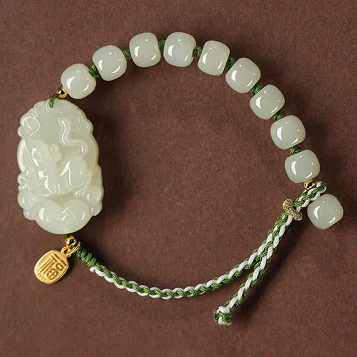 Jade Armband mit Chinesischem Tierkreis Anhänger grüner Schnur elegant