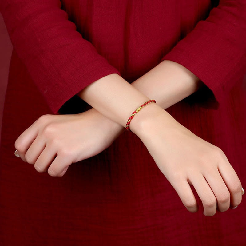 Rotes Armband Chinesisches Tierkreis – Schutz elastisch Handgelenk getragen.