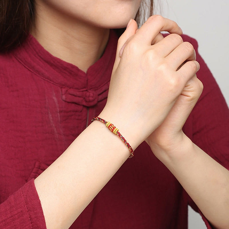 Armband Bunt Geflochten Knoten – Glück am Handgelenk getragen elegant