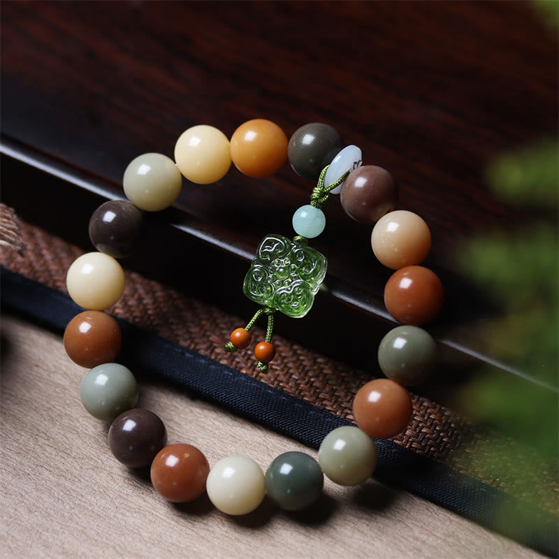 Armband Bodhi – Frieden & Balance mit grünem Anhänger Natursteinen