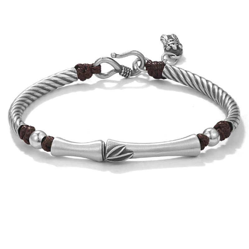 Armband 925 Silber Bambus mit braunem Lederband elegant getragen