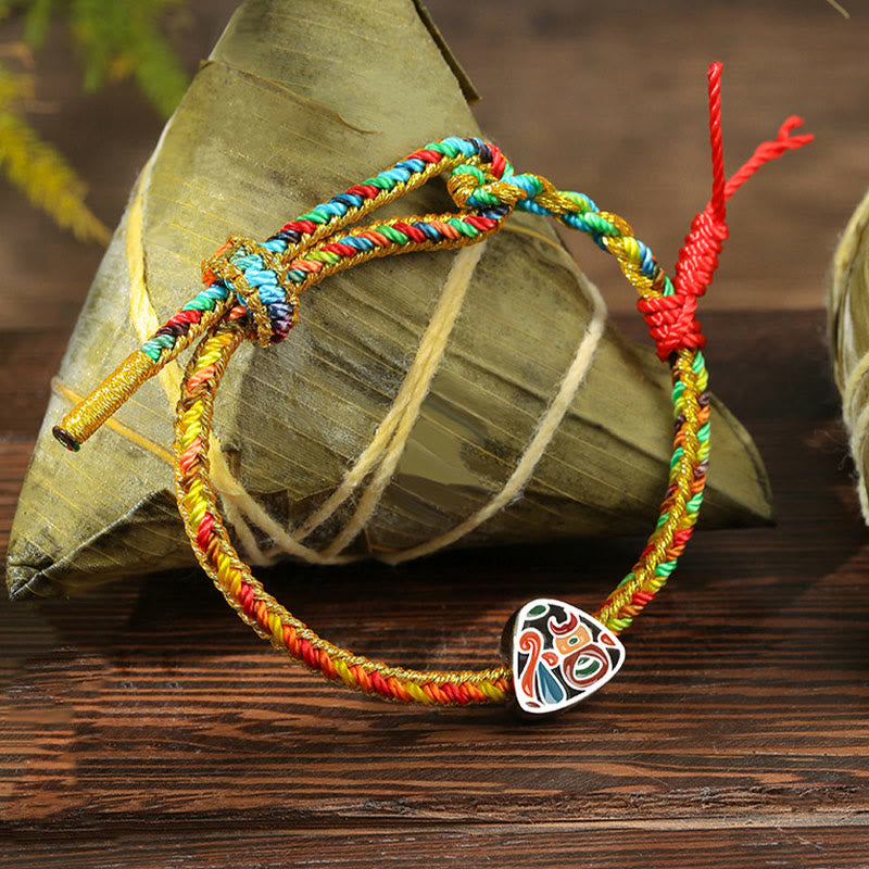 Buntes Seidenarmband 925 Silber Fu-Zeichen Glücksbringer Holzgrund