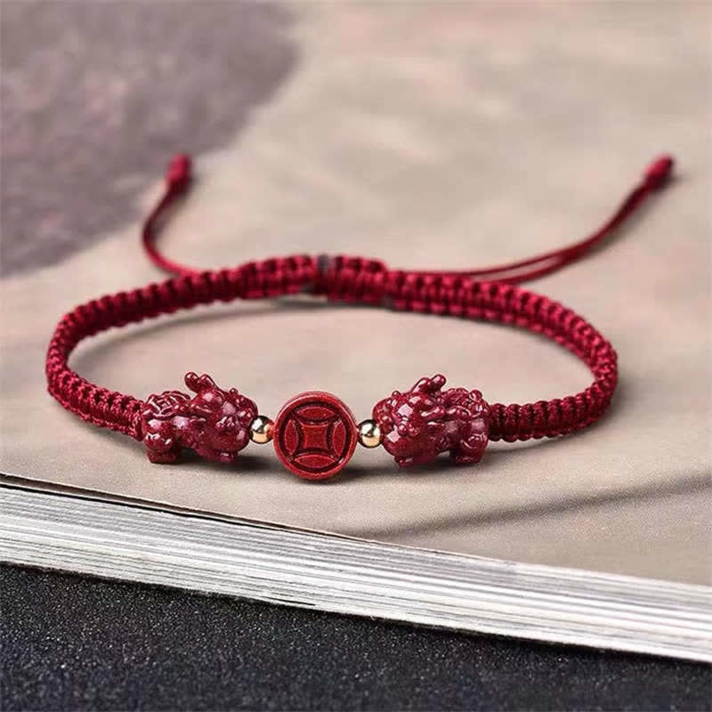 Zinnober Pixiu Armband mit roten Steinen und gewebtem Band elastisch