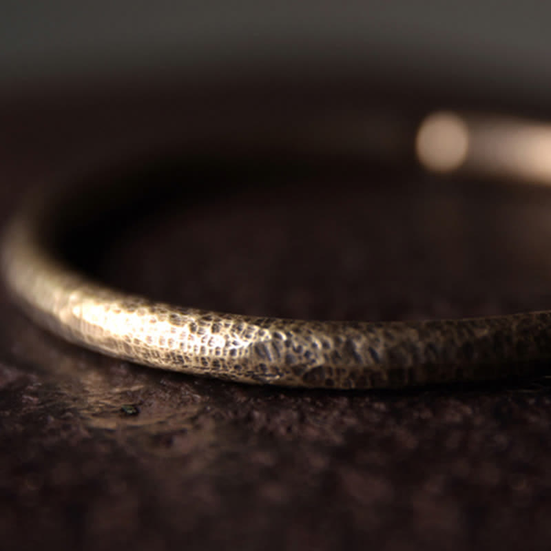 Armband Kupfer – Balance Harmonie strukturiertes Design Nahaufnahme Detail