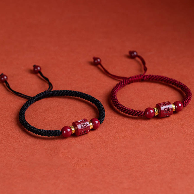 Armband Zinnober Rot "Om Mani Padme Hum" Mantra Gravur Geflochten