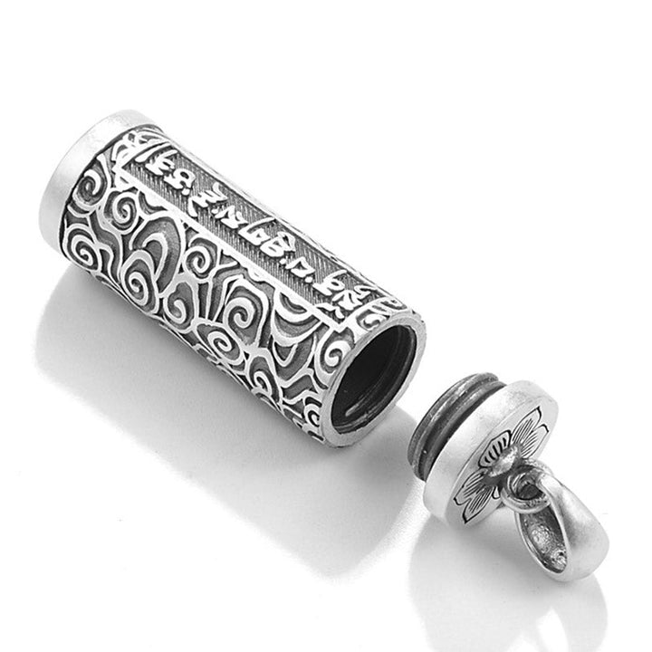 Anhänger Silber Mantra Schutz Spiritualität graviert Ornament Design
