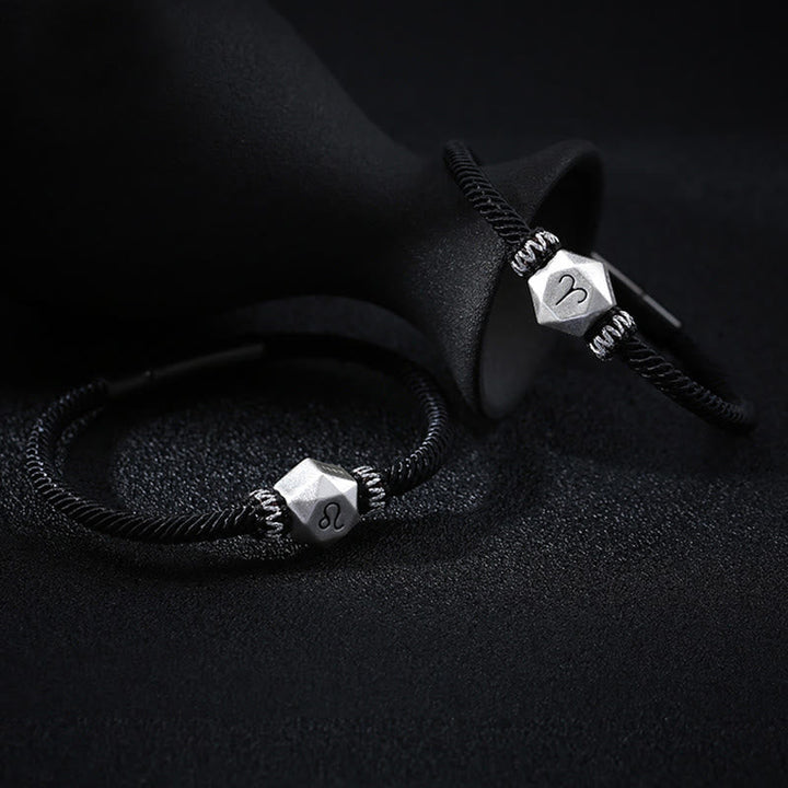 Schwarzes elastisches Armband 925 Silber mit Tierkreiszeichen Charm.