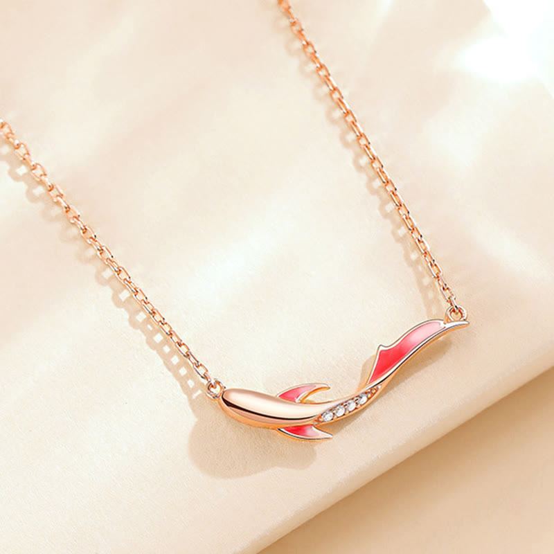 Koi-Fisch Kette getragen elegant Wohlstand