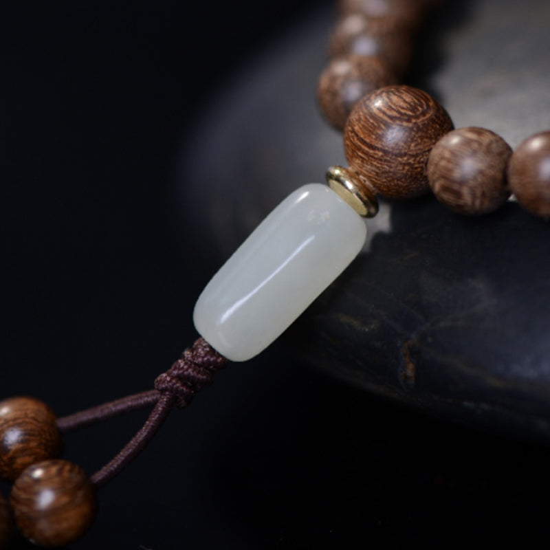 Mala 108 Perlen Rosenholz Jade Armband mit weißem Anhänger elegant