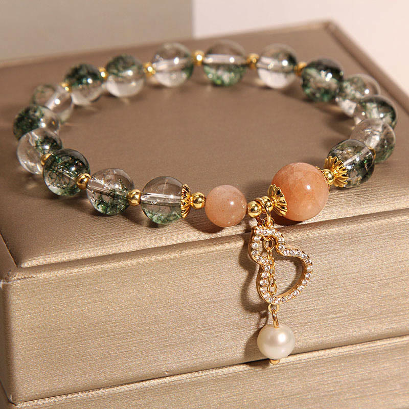 Armband Grün Phantom Gourd mit Pfirsich Stein und Perlen Anhänger.