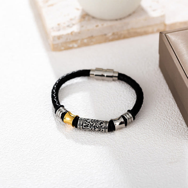 Schwarzes Lederarmband Tang Dynastie Blume Glück elegant gestylt.
