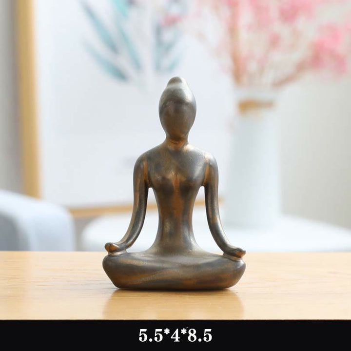 Buddha Statue Yoga Meditation Keramik Gold / Meditation