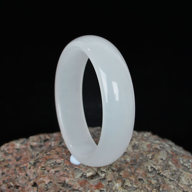 Weißes Jade Armband Glück Wohlstand Segen poliert glänzend Naturstein