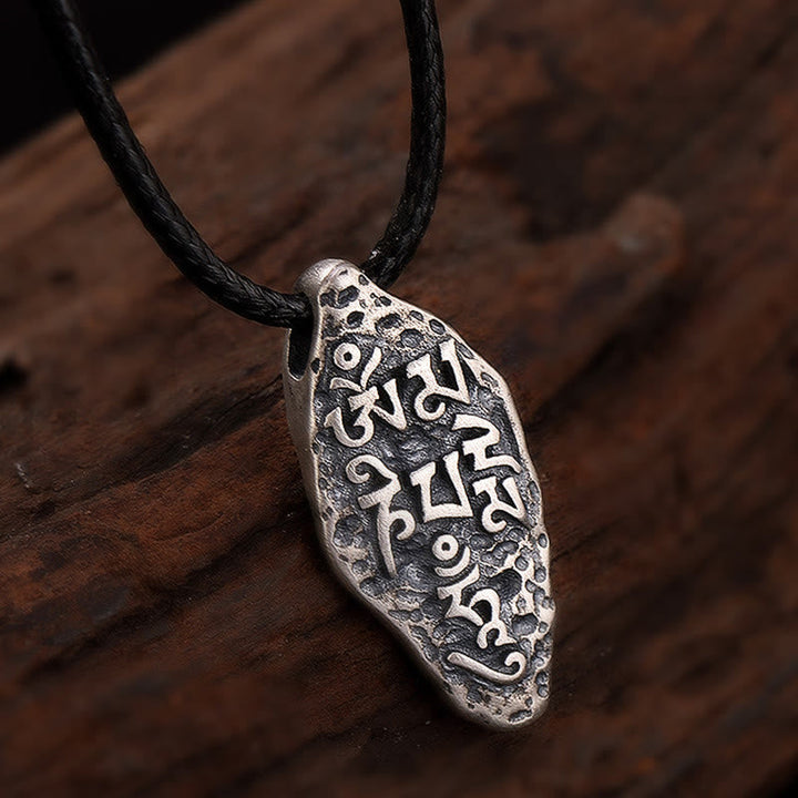 Kette Vajra – Segen – Bild 8 – Silberne Vajra Kette mit spirituellem Design – Segen Anhänger